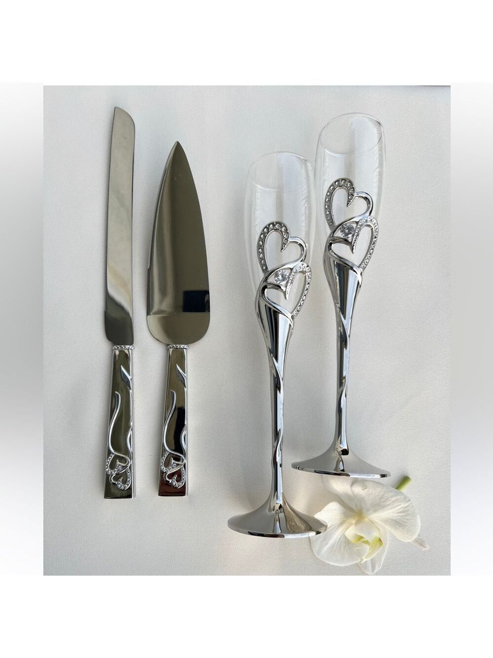 Elegant Wedding Champagne Flute & Cake Serving Set